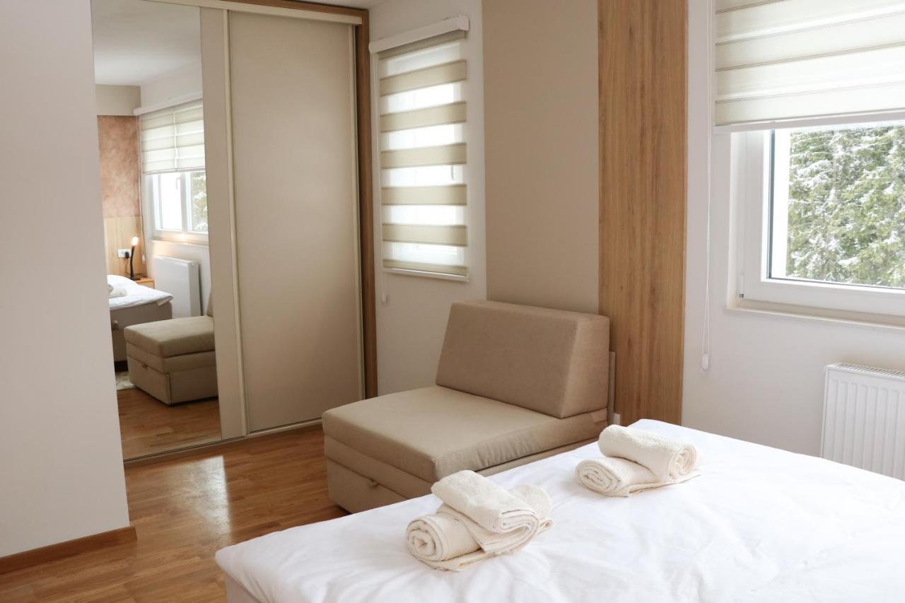 Apartmani Vidik - Groodvy House Яхорина Екстер'єр фото