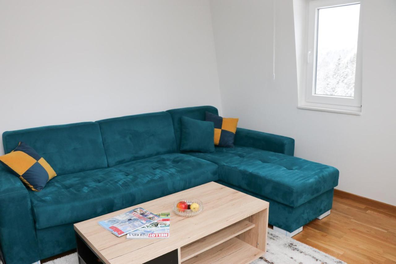 Apartmani Vidik - Groodvy House Яхорина Екстер'єр фото