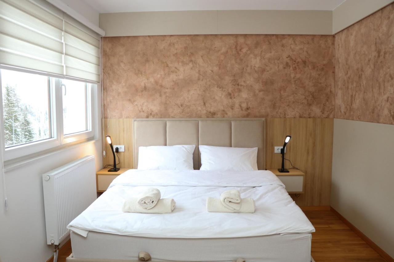 Apartmani Vidik - Groodvy House Яхорина Екстер'єр фото