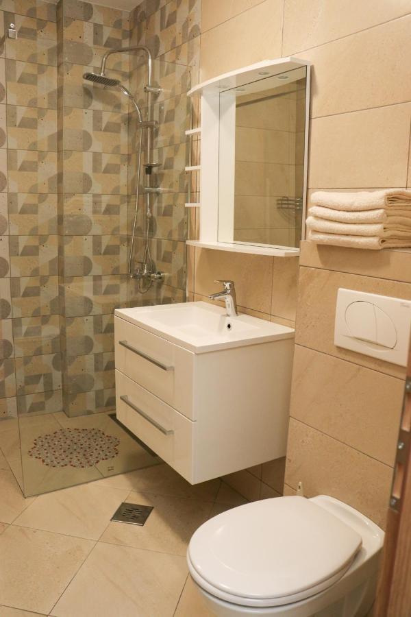 Apartmani Vidik - Groodvy House Яхорина Екстер'єр фото